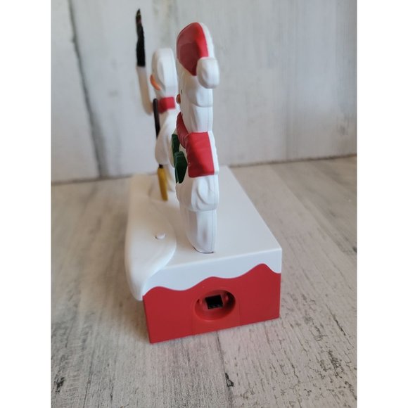 Hallmark music motion Caroling snowmen animated Xmas - Picture 8 of 10